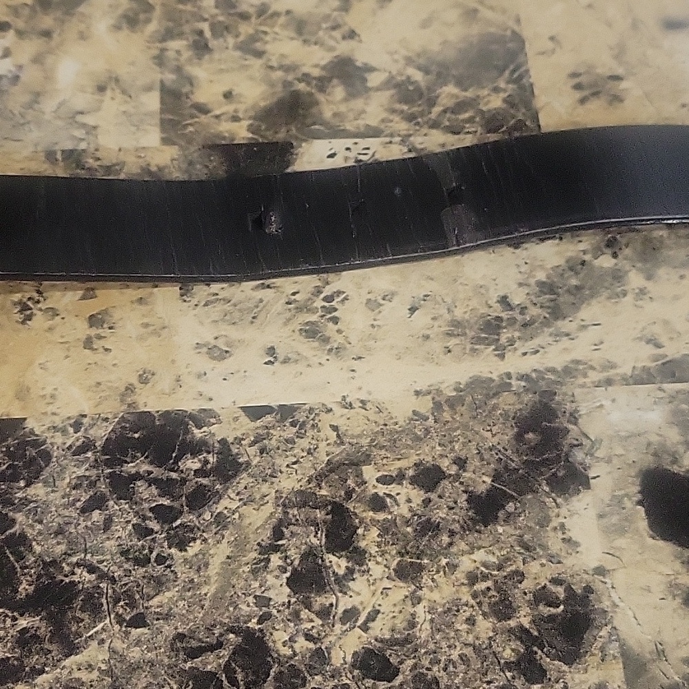 Gucci Vintage Black Leather Belt with Silver Accents, 36" - Picture 4 of 5